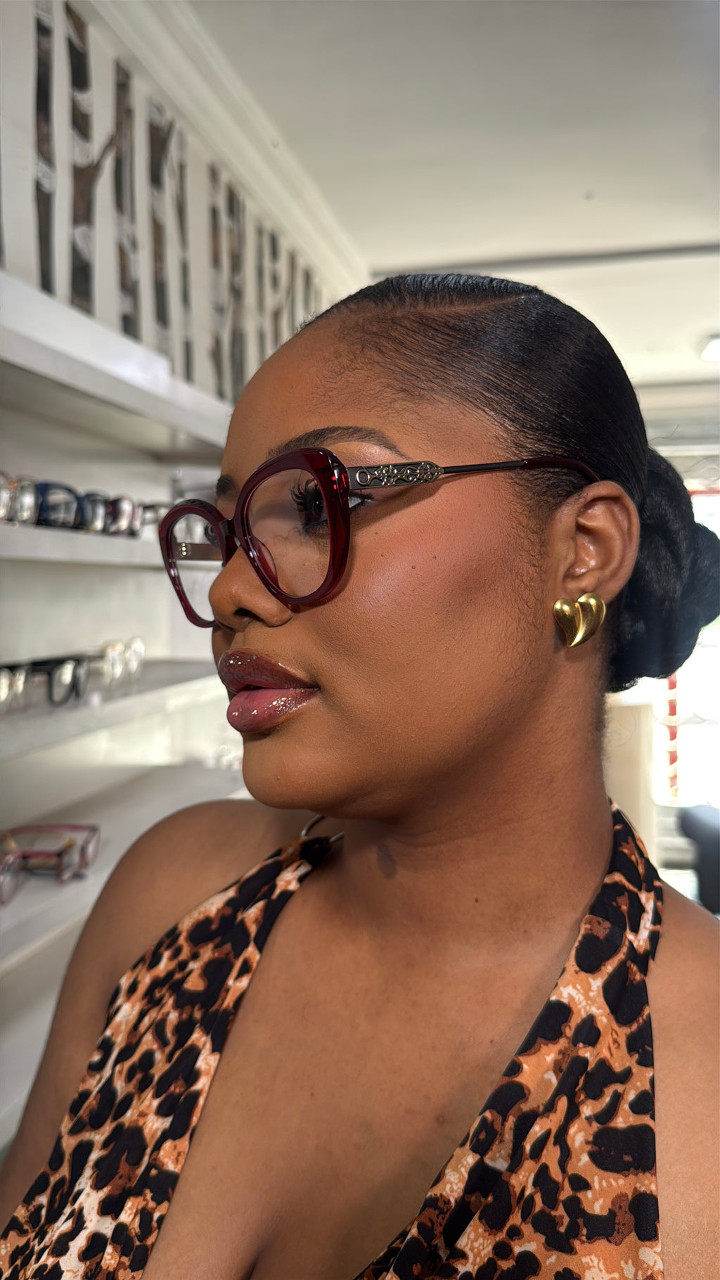CYNTHIA IN BURGUNDY