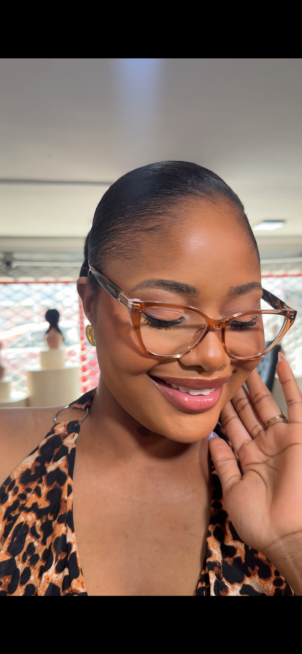 EMERSON FRAMES IN LEO