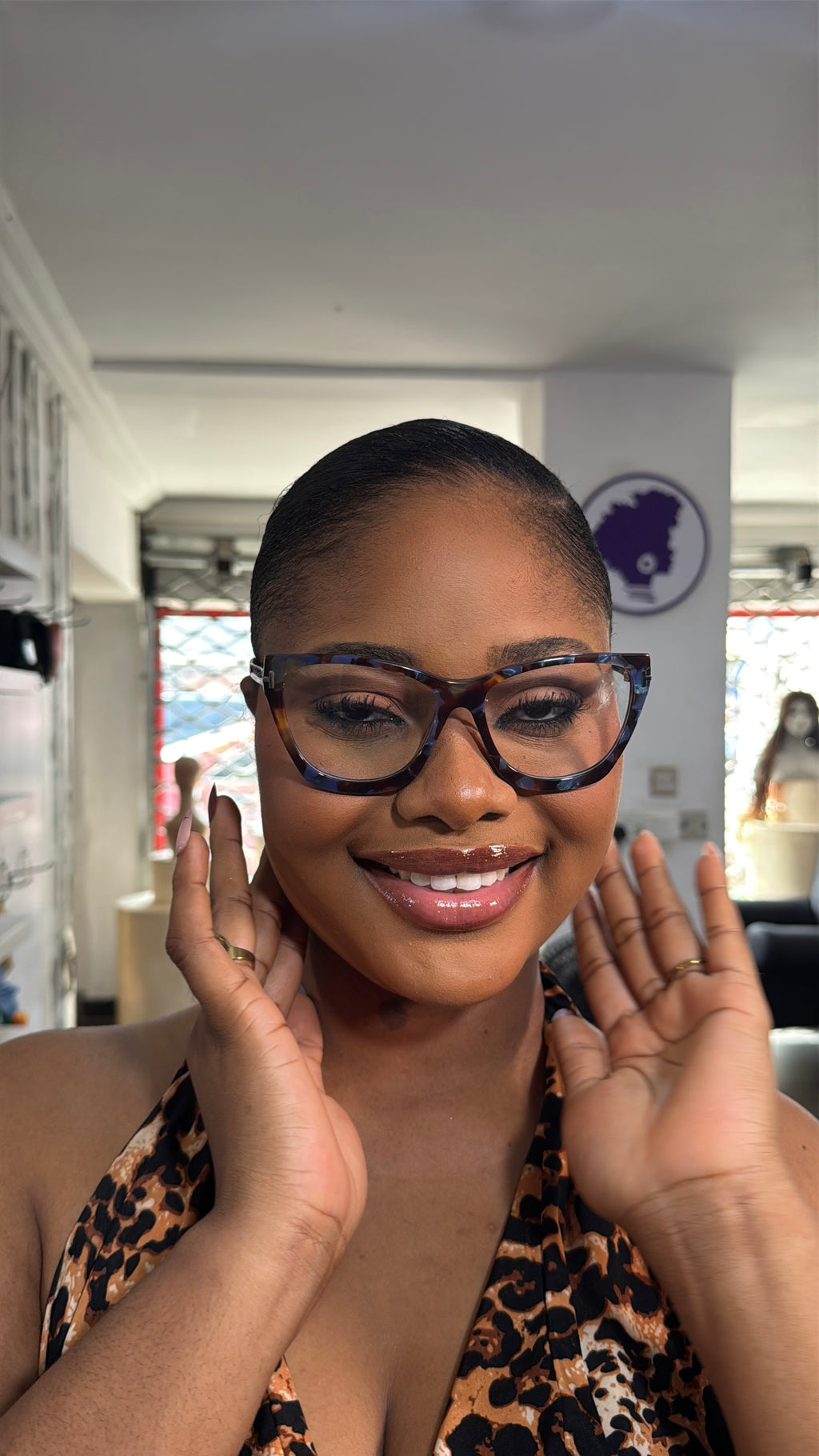 ALISHA FRAMES