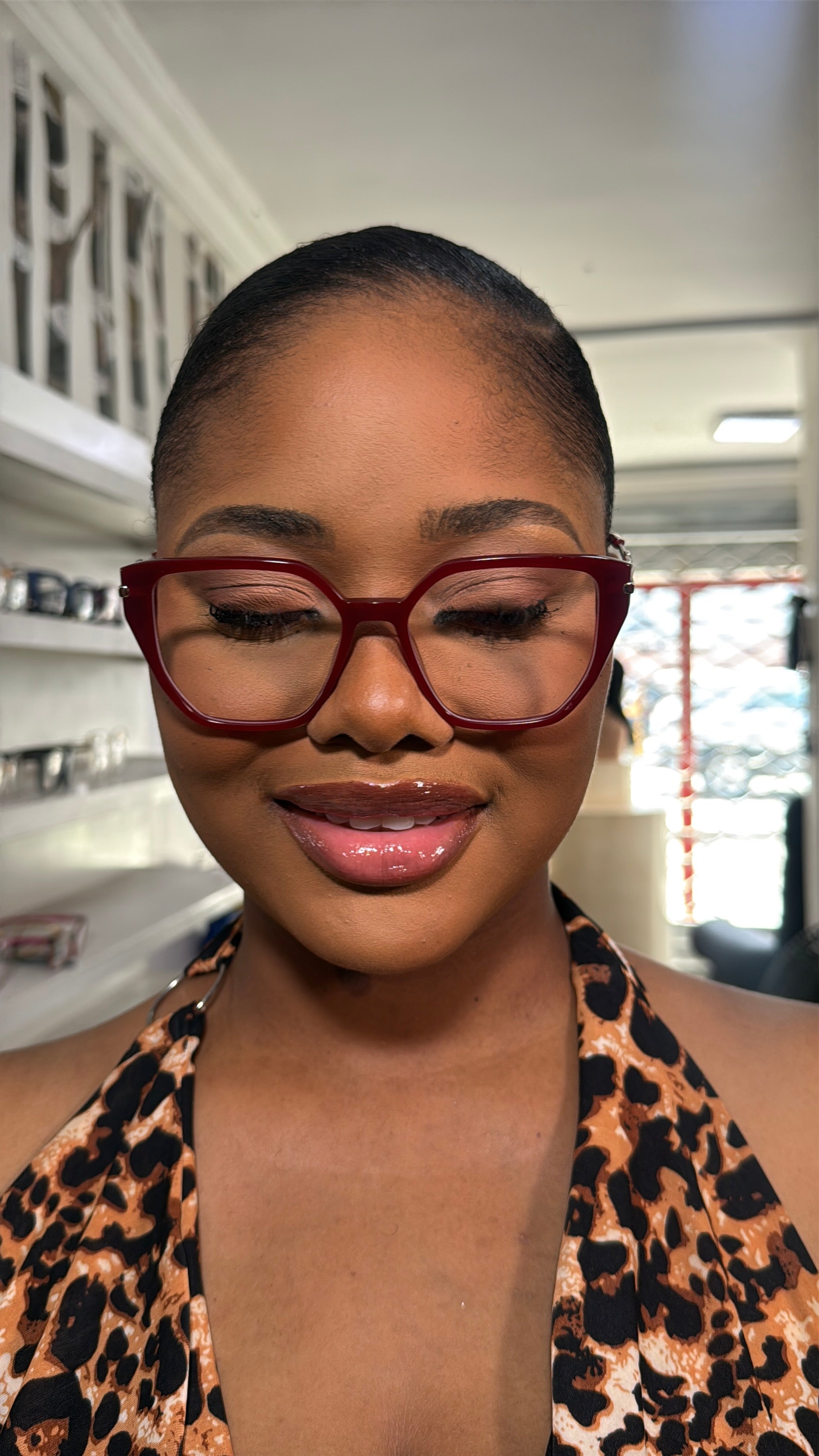 SLOANE IN BURGUNDY