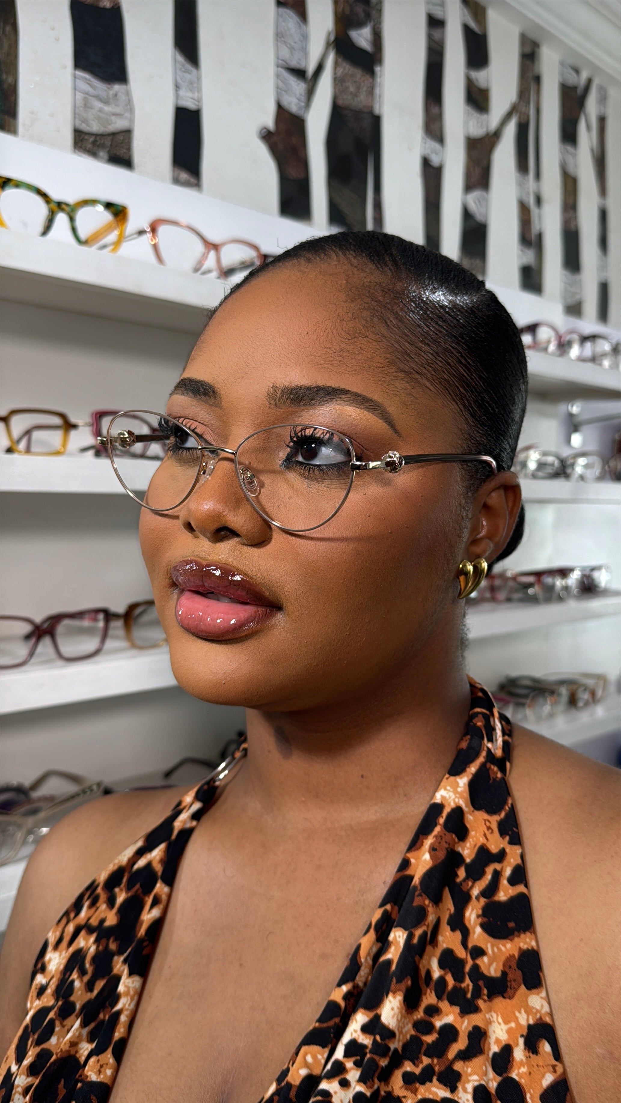 WINNIE FRAMES IN BROWN